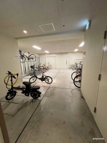 メインステージ心斎橋EAST　仲介手数料無料の駐車場