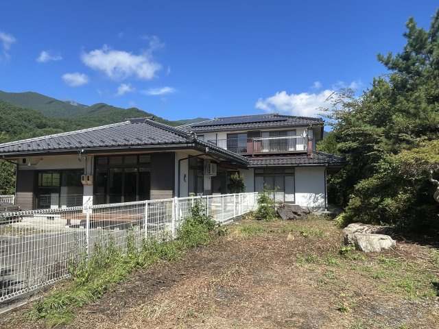 伊那市西箕輪　中古住宅