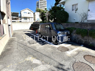 【駐車場】 | 駐車場に車を止められます