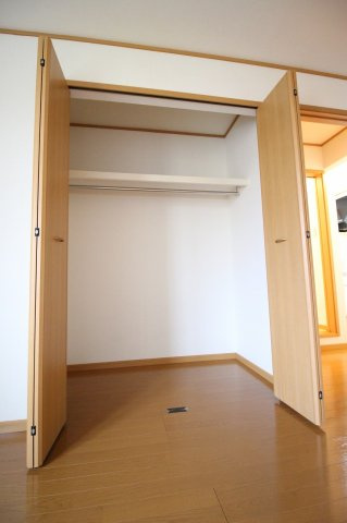 ルナ　パレス　Bの収納|※お部屋により仕様が異なる場合があります