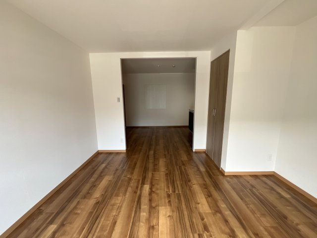 プラチナコート青山の居間・リビング