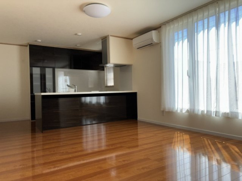 【居間・リビング】 | 北見市田端町１８番地５７　新築戸建て