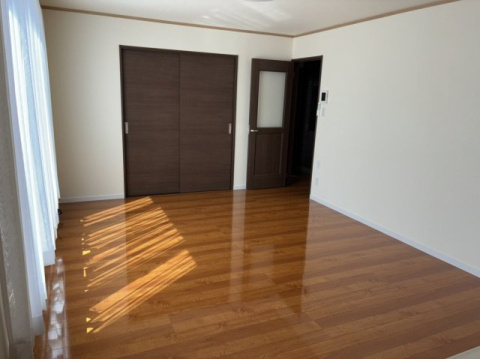 【居間・リビング】 | 北見市田端町１８番地５７　新築戸建て