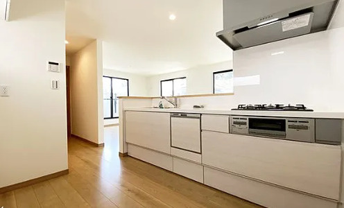 保土ケ谷区峰岡町 戸建てのキッチン|お料理しやすいキッチンです