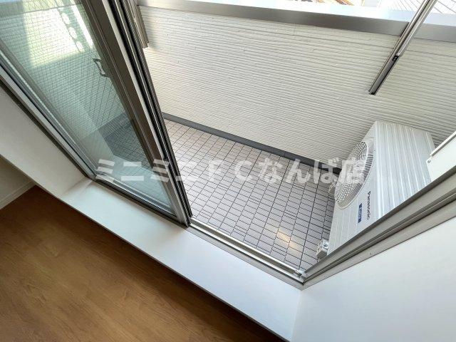 TRICERA Courtのバルコニー