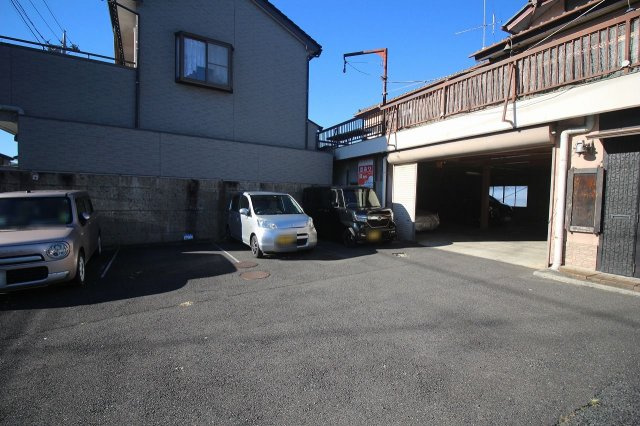 間々田駅前パーキングの駐車場