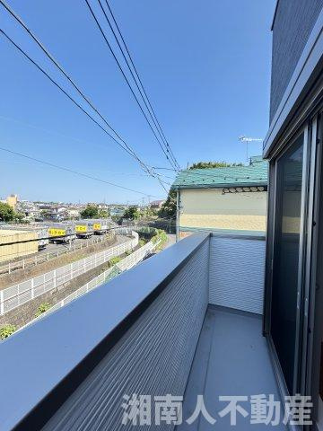 藤沢市石川１丁目２９－７新築戸建のバルコニー|バルコニーからの眺めを楽しみながら食事をしませんか