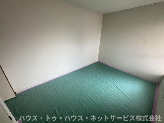 ハイム三栄の洋室