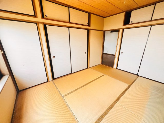 サンシャインハイツの和室