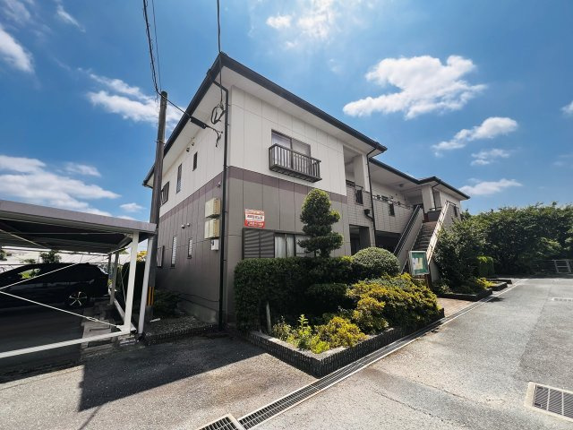 サンシャインハイツの外観