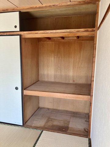 さつき住宅２５号棟の収納