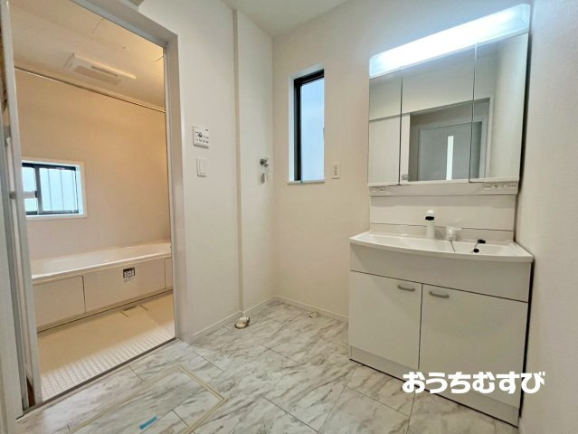 春日井市藤山台12期(全2棟)の独立洗面台