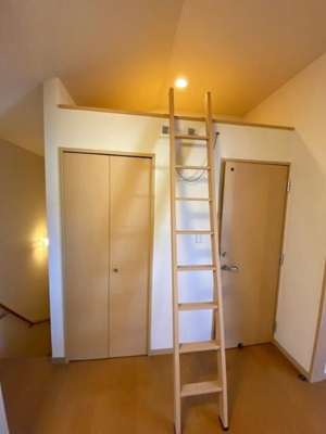 【寝室】 | サンライズ向原