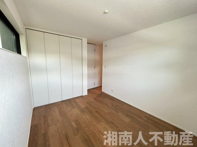 藤沢市大庭５１４２－２新築戸建の洋室|広々とした洋室です