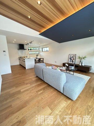 藤沢市大庭５１４２－２新築戸建の居間・リビング|リビングです