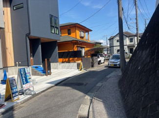 【前面道路含む現地写真】 | 前面道路