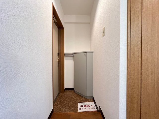 シティライフエイペックス大手通の玄関