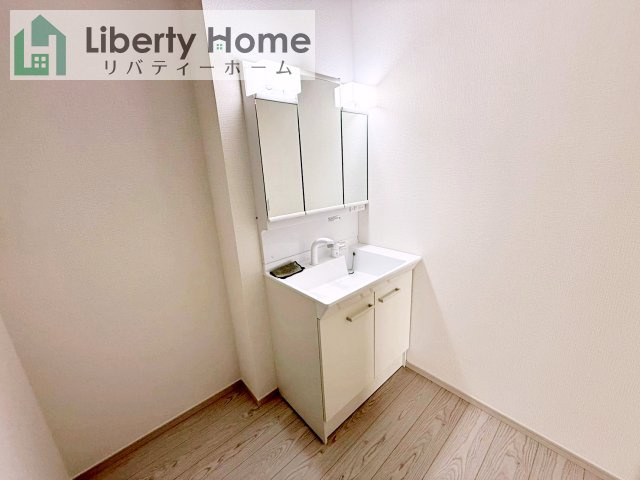 土浦市おおつ野３期　新築戸建　1号棟の独立洗面台