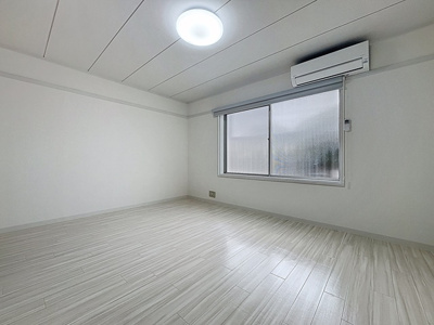 【居間・リビング】 | メゾンかげやま２号棟