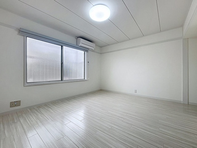 【居間・リビング】 | メゾンかげやま２号棟