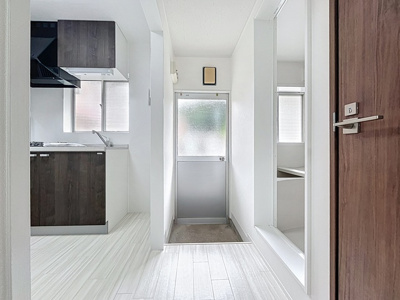 【玄関】 | メゾンかげやま２号棟