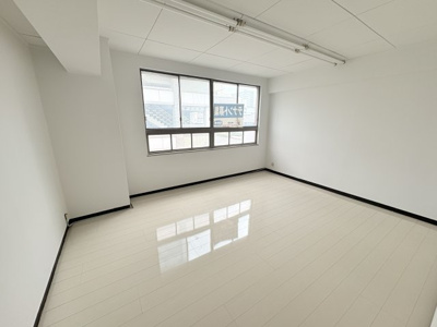 【居間・リビング】 | 琴岡ビル