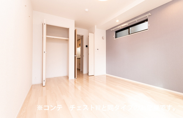 カヒア　テビロ　Ⅰの寝室|居室・リビング