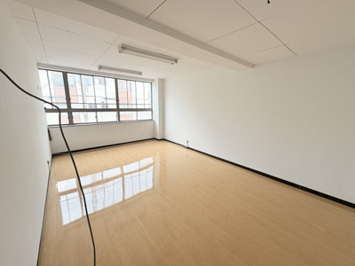 【居間・リビング】 | 琴岡ビル