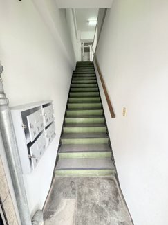 【エントランス】 | 琴岡ビル