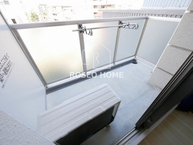 La CASA玉造のバルコニー|同マンション別部屋：参考写真