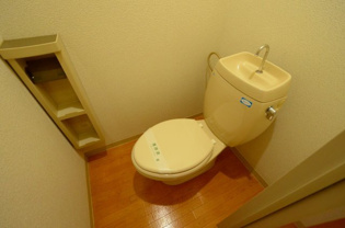 サニーテラス甲子園一番町のトイレ