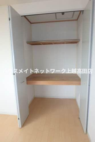 ディアス K&Mの収納|クローゼット（同室タイプ２０２号室の画像を掲載）