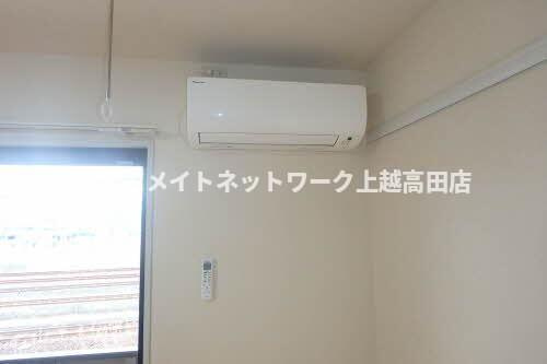 ディアス K&Mの設備|エアコン（同室タイプ２０２号室の画像を掲載）