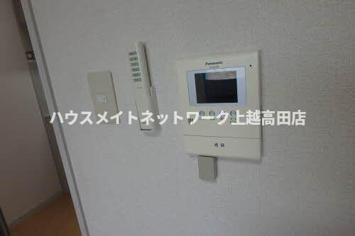 ディアス K&Mのセキュリティ|モニターホン（同室タイプ２０２号室の画像を掲載）