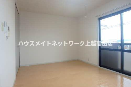 ディアス K&Mの内装|洋室（同室タイプ２０２号室の画像を掲載）