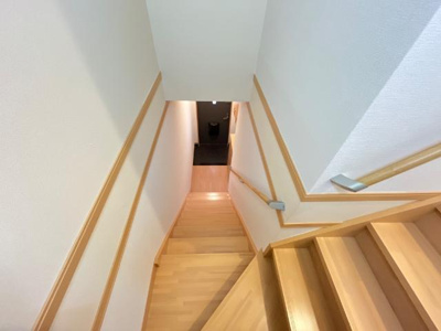 【内装】 | グランドコート　エスポア | 室内階段