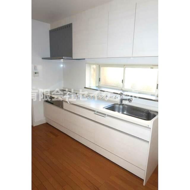 にっさい花みず木中古戸建のキッチン|1階キッチン