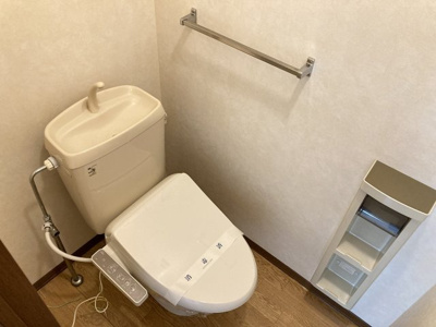 【トイレ】 | カーサ・ベルディ