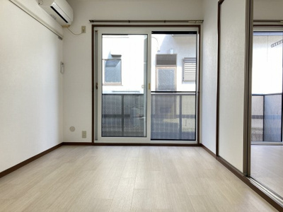 【居間・リビング】 | カーサ・ベルディ