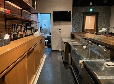 西新4丁目店舗の内装