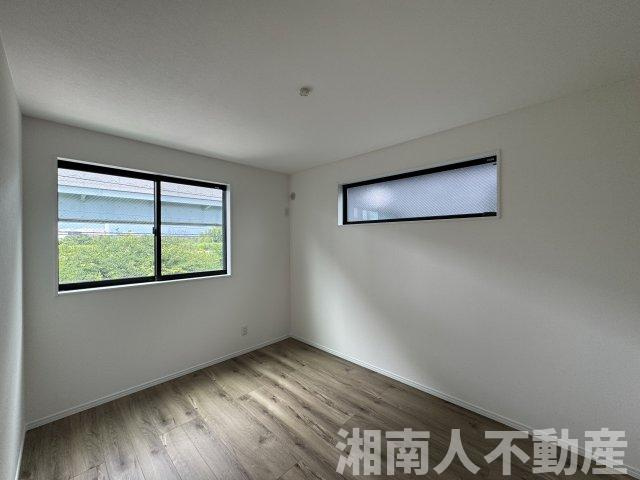 高座郡寒川町宮山Ⅱの洋室|スタンダードな洋室です