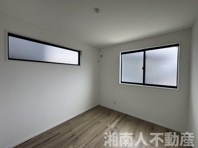 高座郡寒川町宮山Ⅱの洋室|ゆったりした洋室です