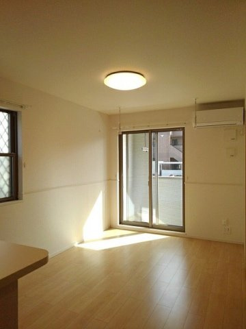 フォルシュⅡの居間・リビング