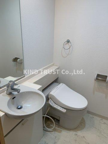 レジディア天神橋のトイレ|清潔感のあるトイレです