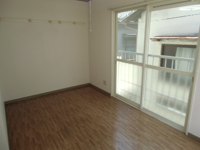 サンフレッチェの洋室