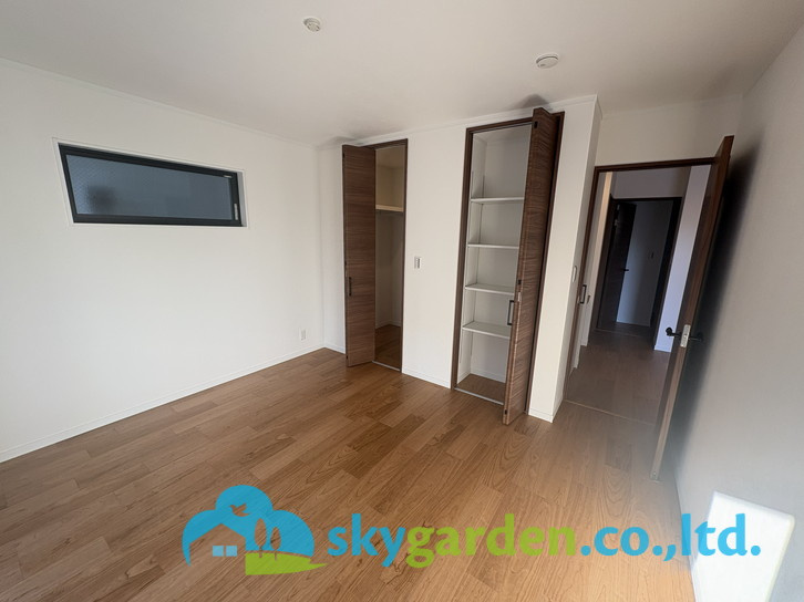 茅ヶ崎市萩園　新築戸建　全8棟3号棟の洋室