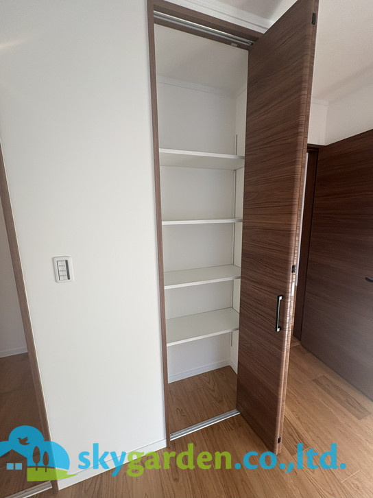 茅ヶ崎市萩園　新築戸建　全8棟3号棟の収納