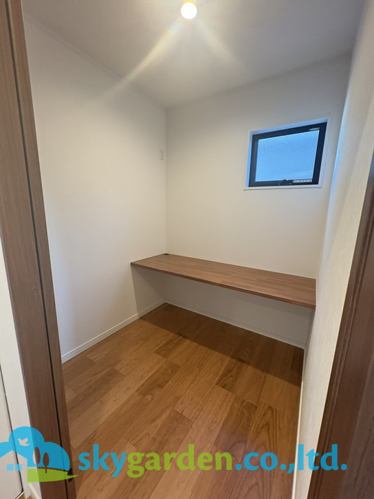 茅ヶ崎市萩園　新築戸建　全8棟3号棟のその他|書斎