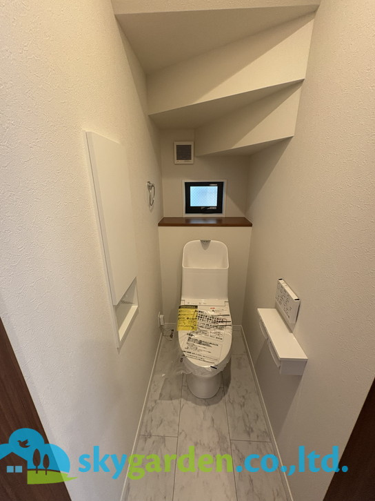 茅ヶ崎市萩園　新築戸建　全8棟3号棟のトイレ