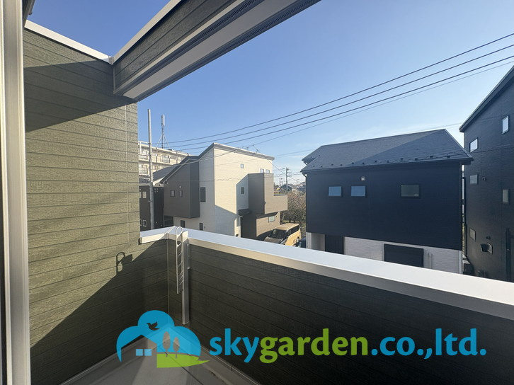 茅ヶ崎市萩園　新築戸建　全8棟3号棟のバルコニー